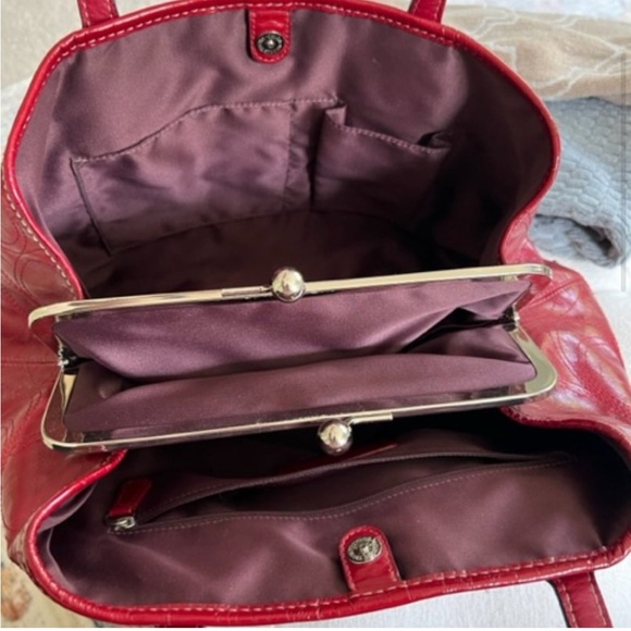 COACH Patent Leather Bag - Picture 4 of 5